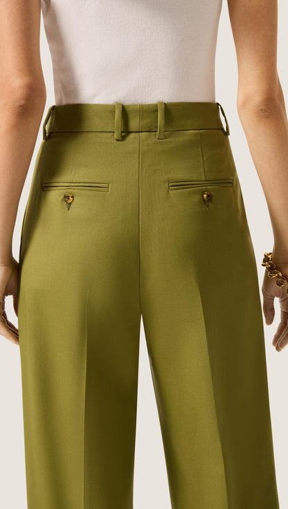 Pleated Tapered Trouser in Seasonless Wool | Pickle