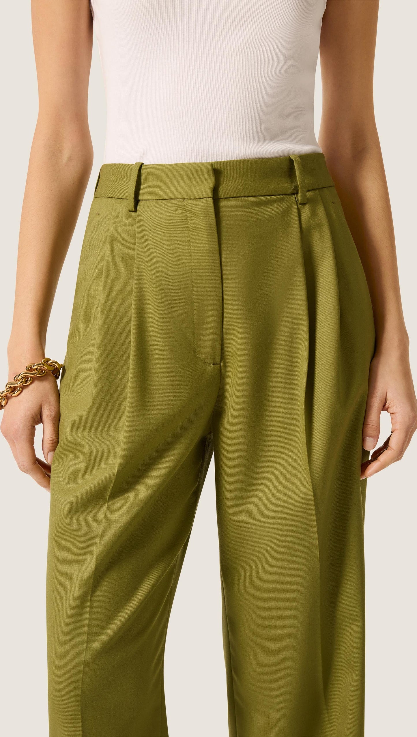 Pleated Tapered Trouser in Seasonless Wool | Pickle