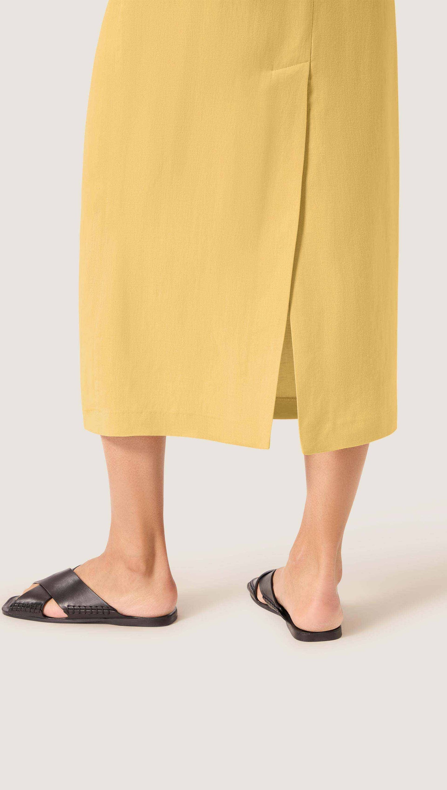 Pencil Skirt in Viscose Linen | Sunflower